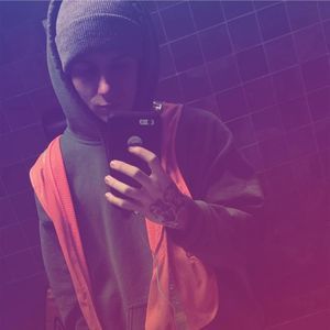 Meet your Posher, Tyler